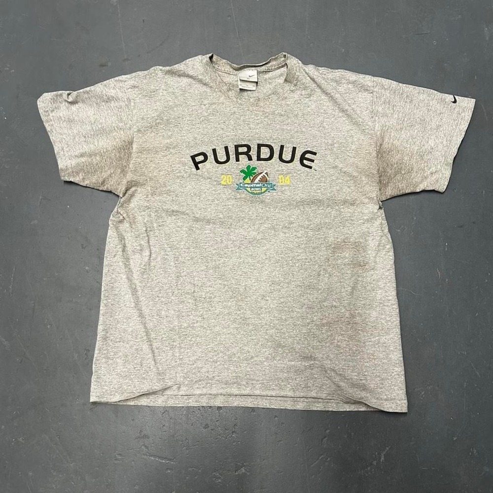 Vintage y2k 2004 Purdue boilermakers football Nike silver tag  Tshirt distressed